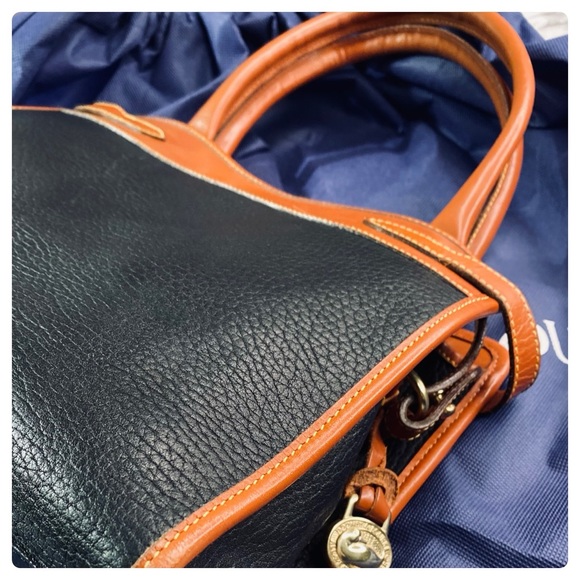 Dooney & Bourke Authentic Leather Crossbody Handbag - Picture 6 of 16